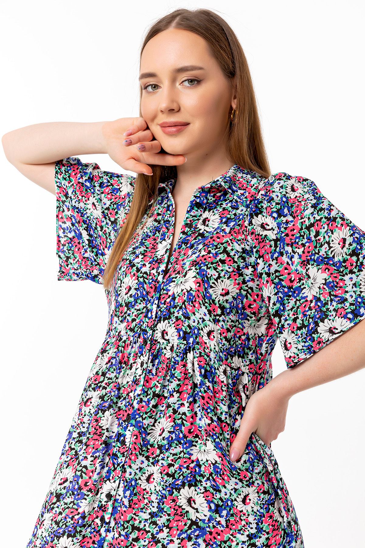 Viskon Kumaş Gömlek Yaka Oversize/Salaş Çiçek Desenli Kadın Elbise-Mavi