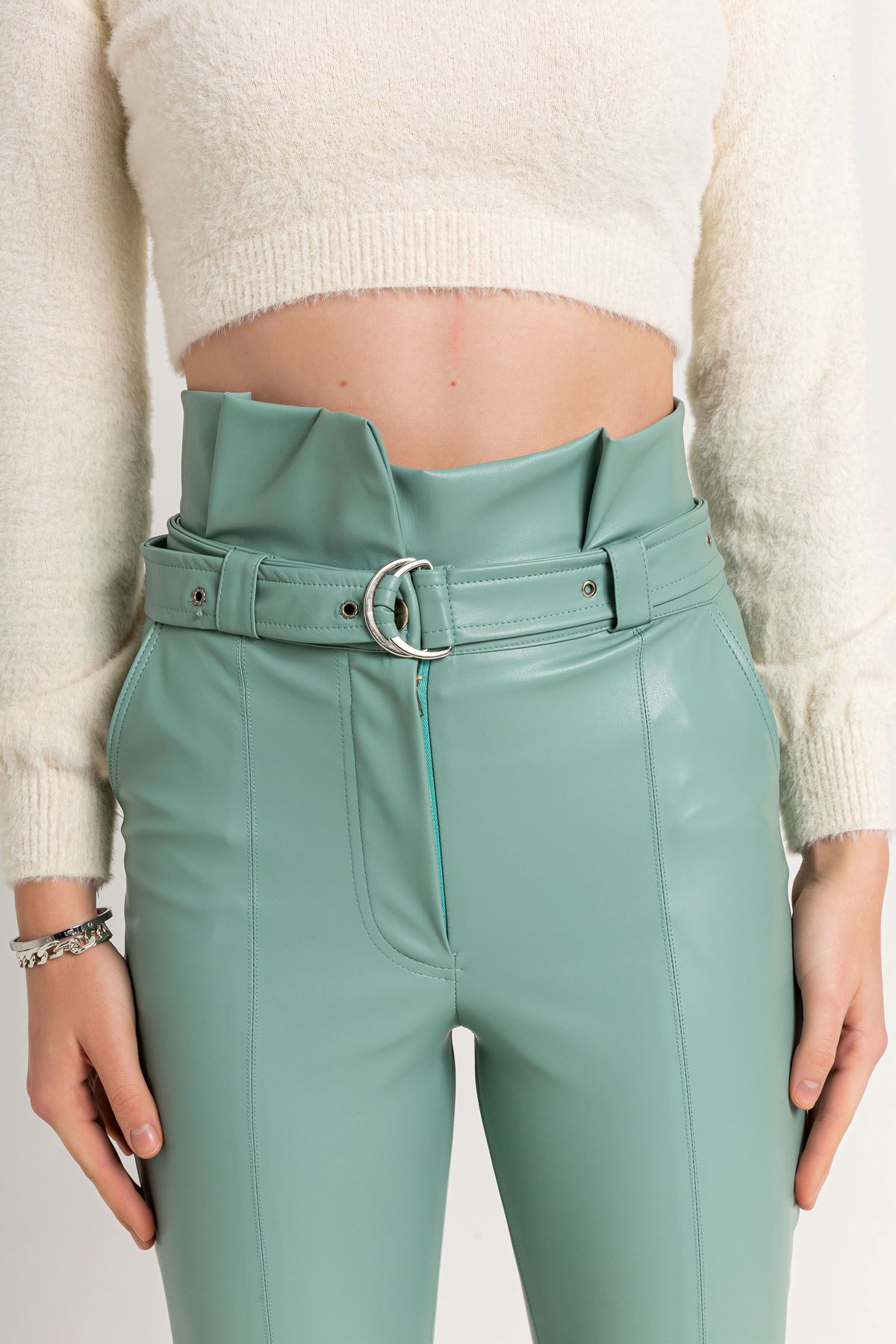 Deri Kumaş Dar Kalıp Yüksel Bel Kemerli Kadın Pantolon-Mint