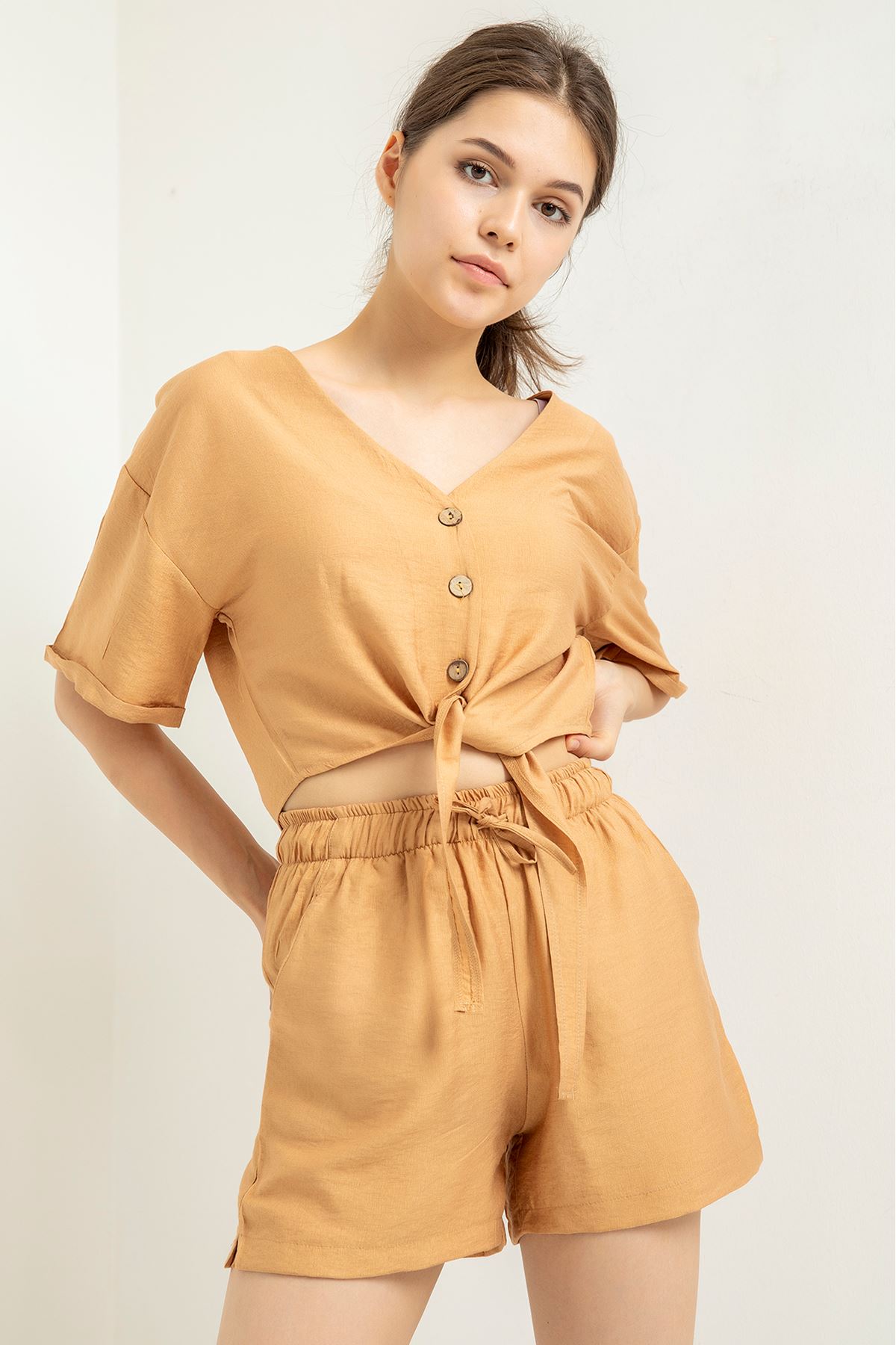 льняный ткань Женские шорты с эластичной резинкой на талии - Светло коричневый
