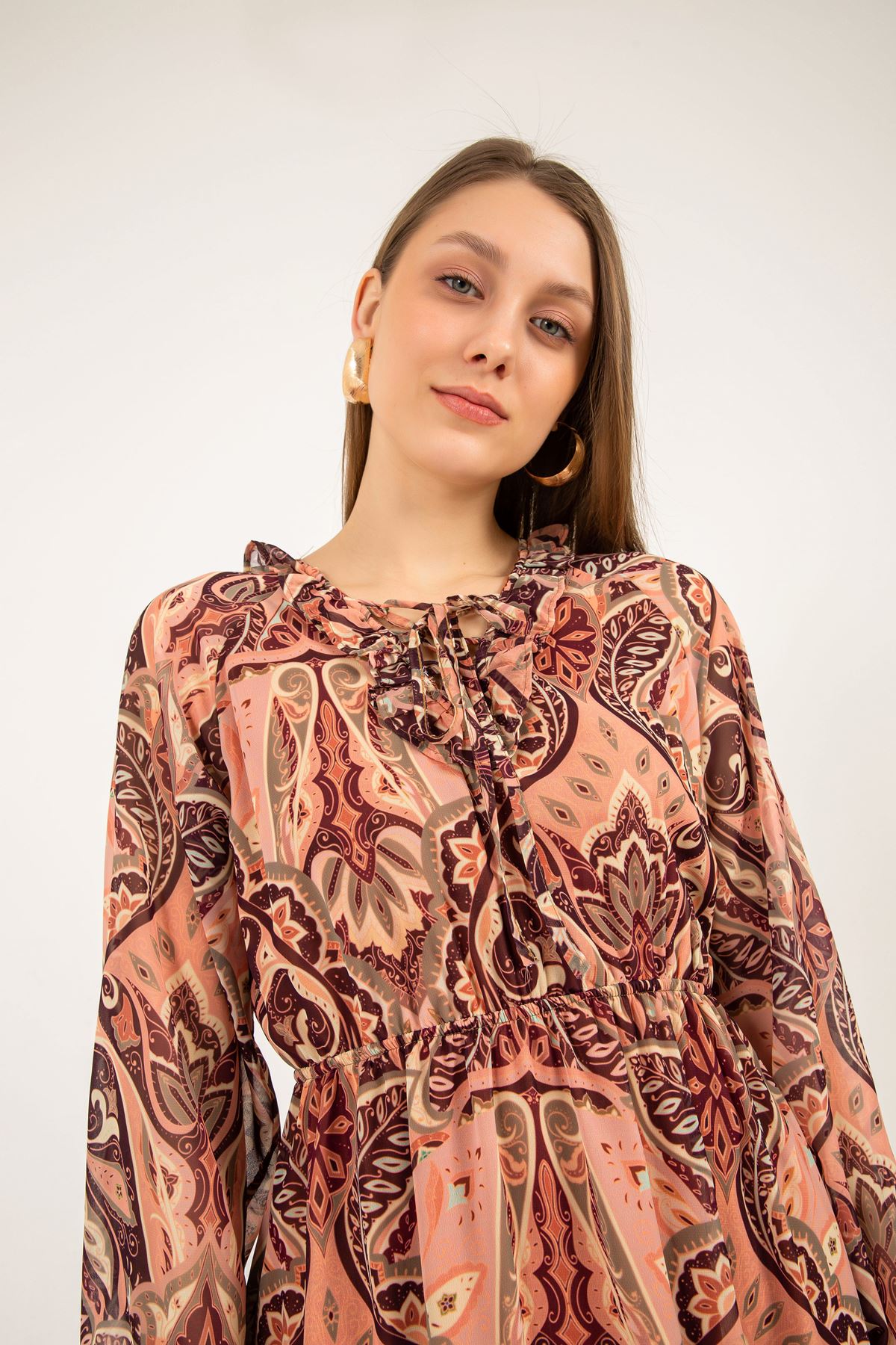Chiffon Fabric Shawl Pattern Long Length Women's Dress-Beige