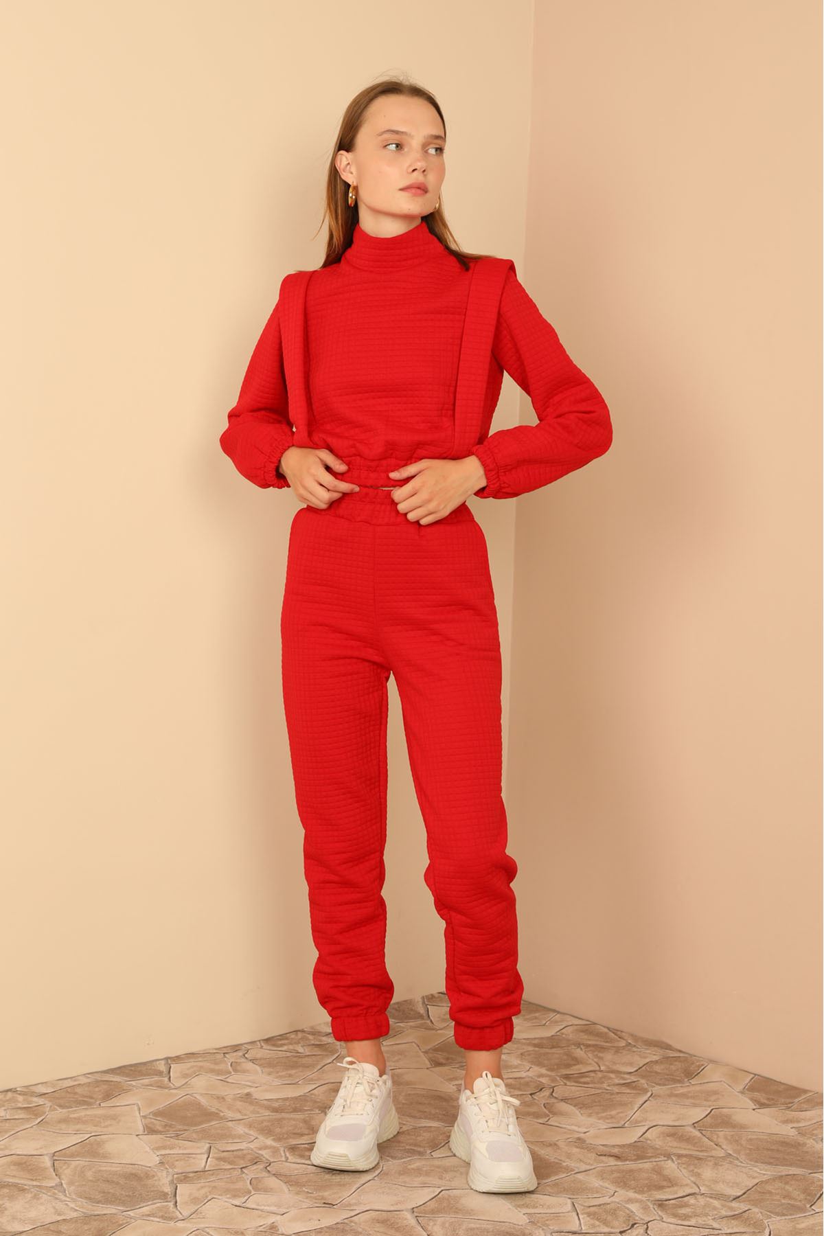 Quilted Fabric Long Sleeve Roll Neck Long Detailed Shoulder Women'S Set - Red