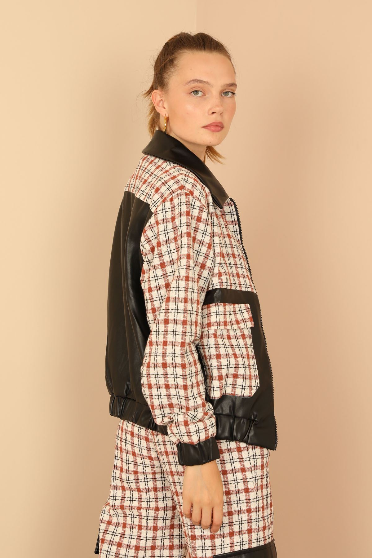 шанель трикотажная ткань длинный рукава полосатый женский пиджак - Коричневый