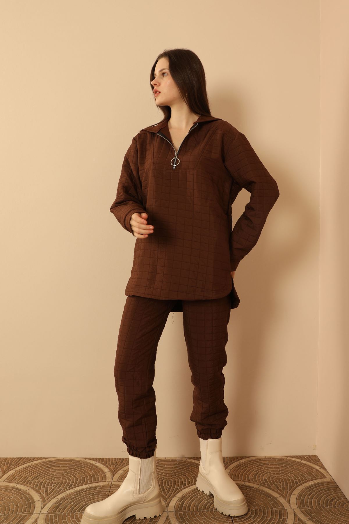 Jakar Fabric Big Square Hooded Women Sets-Brown