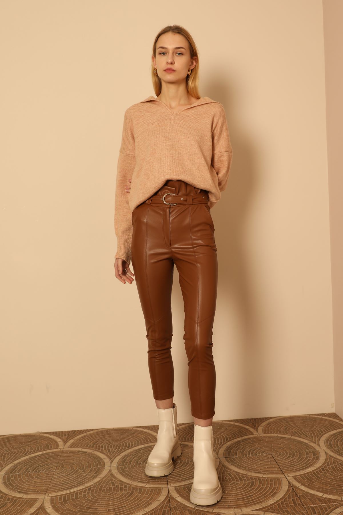 Leather Fabric Long Tigth Fit High Waist Belt Women'S Trouser - Light Brown