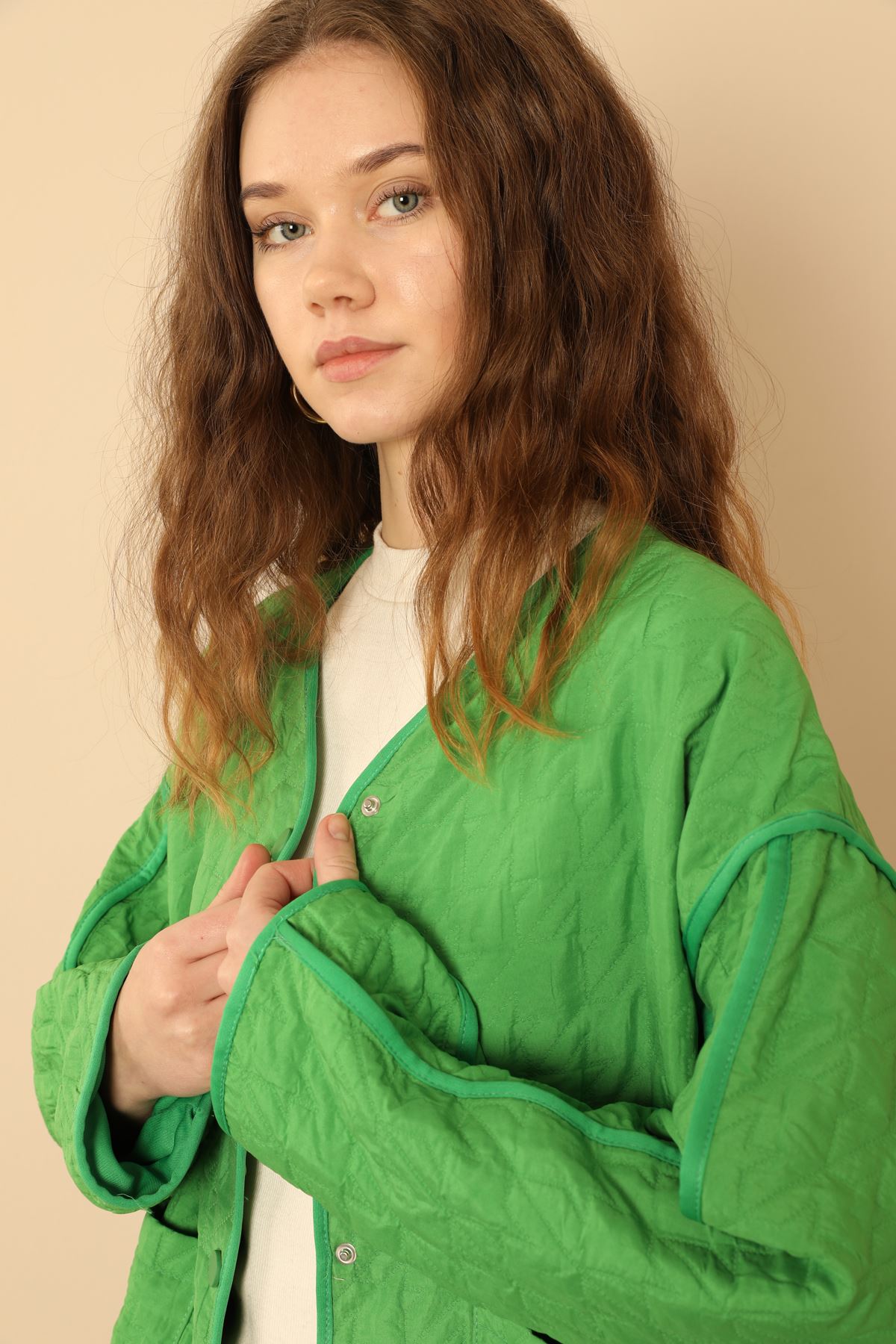 Toptan Jakar Kumaş Biyeli Oversize Kadın Ceket-Yeşil