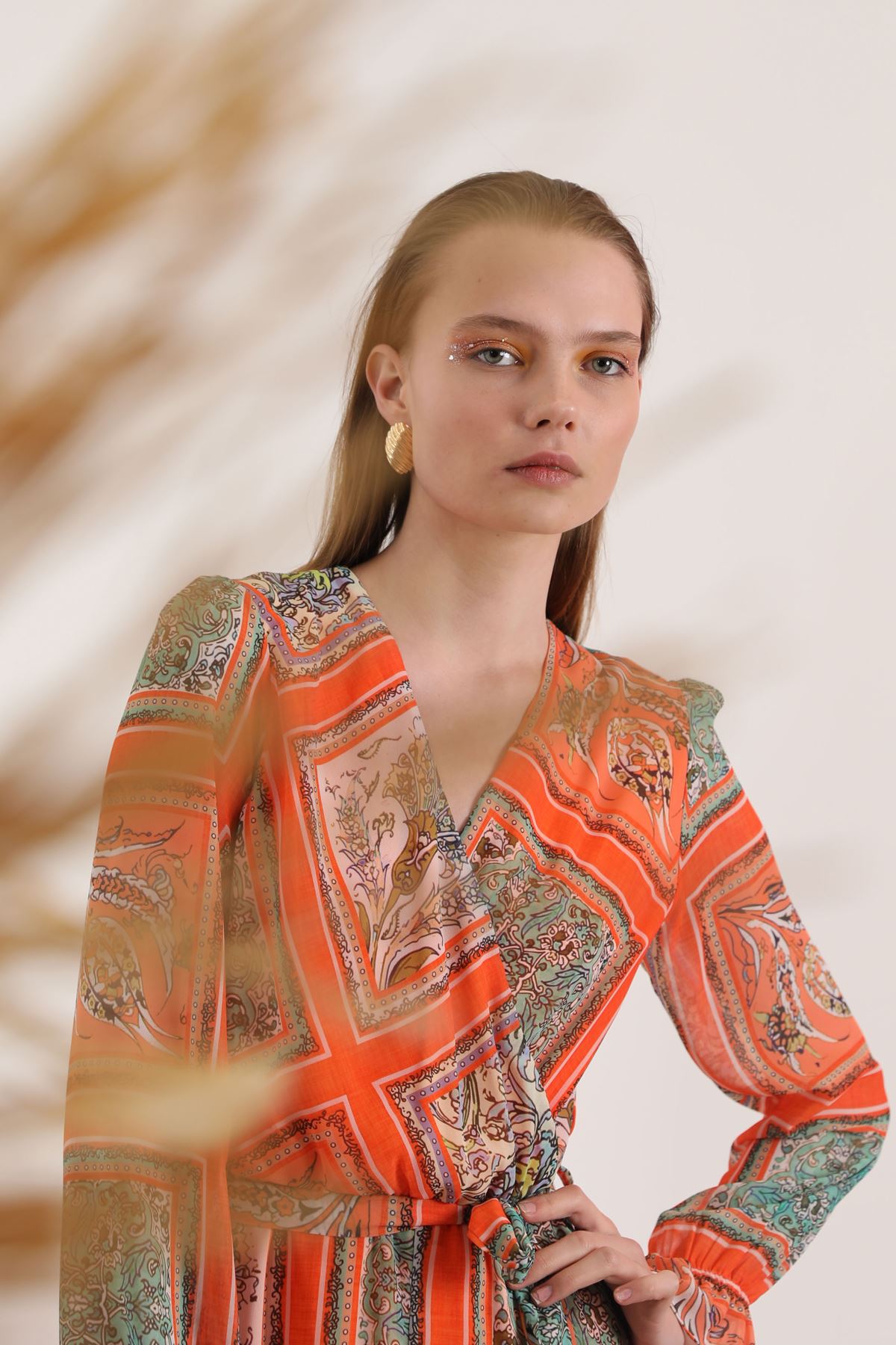 Chiffon Fabric Pach Pattern Wrapped Women's Dress-Orange