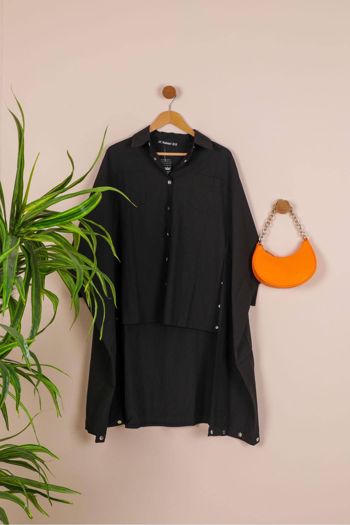 Soft Kumaş Tasarım Kadın Gömlek-Siyah
