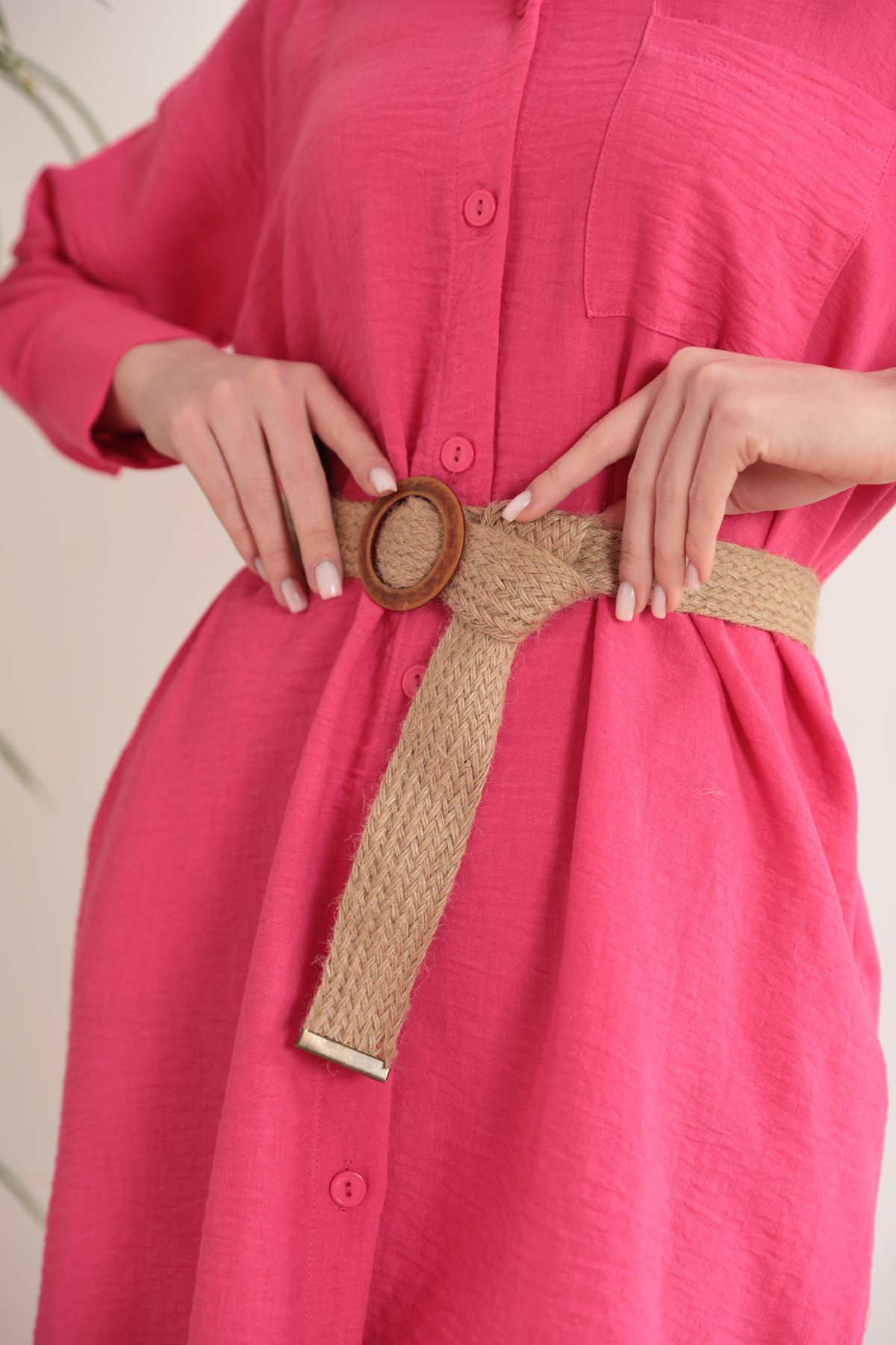 Женское платье-рубашка миди из льняной ткани-фуксия