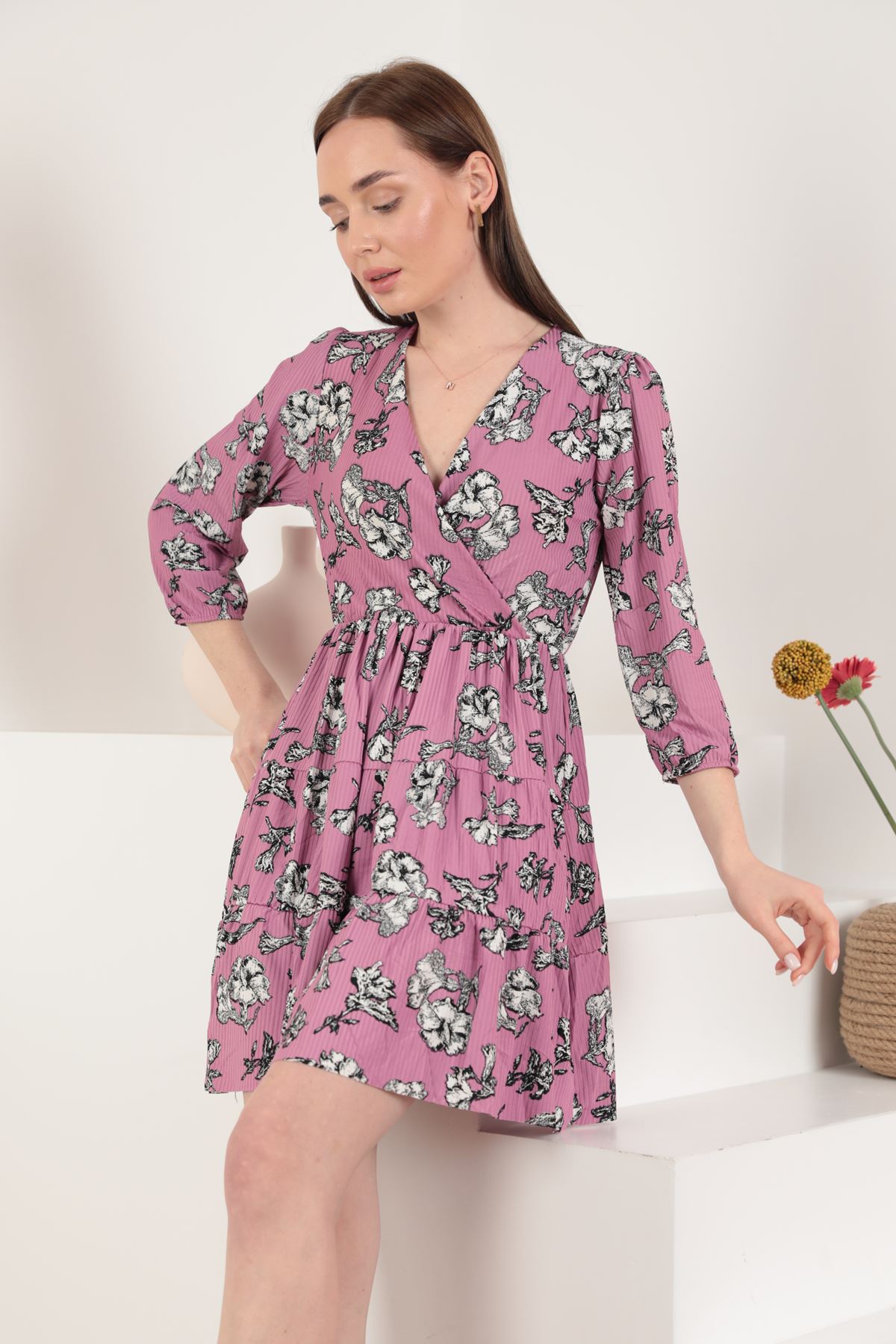 Трикотажное женское платье с цветочным узором-Лиловый