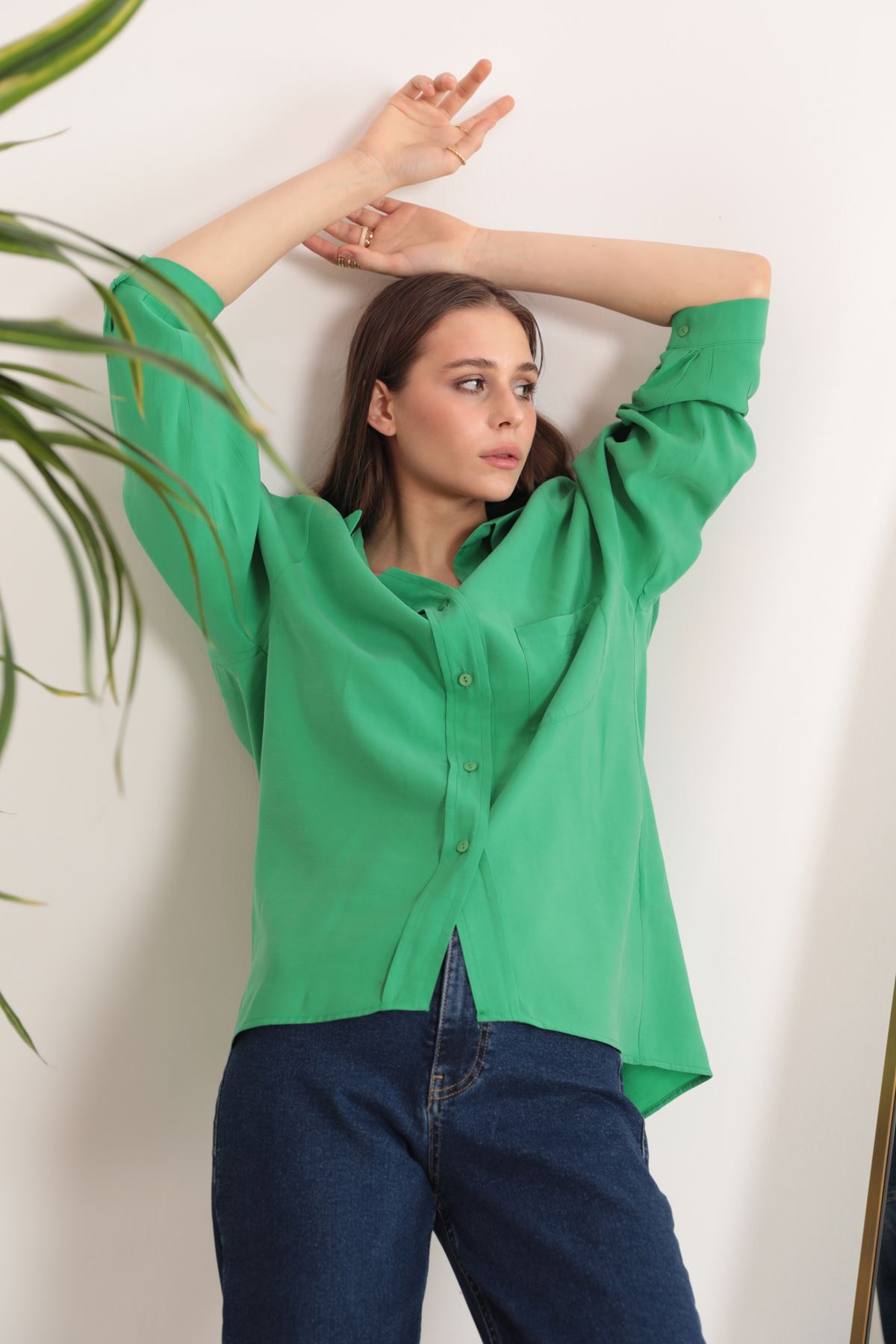 Modal Kumaş Oversize Kadın Gömlek-Yeşil