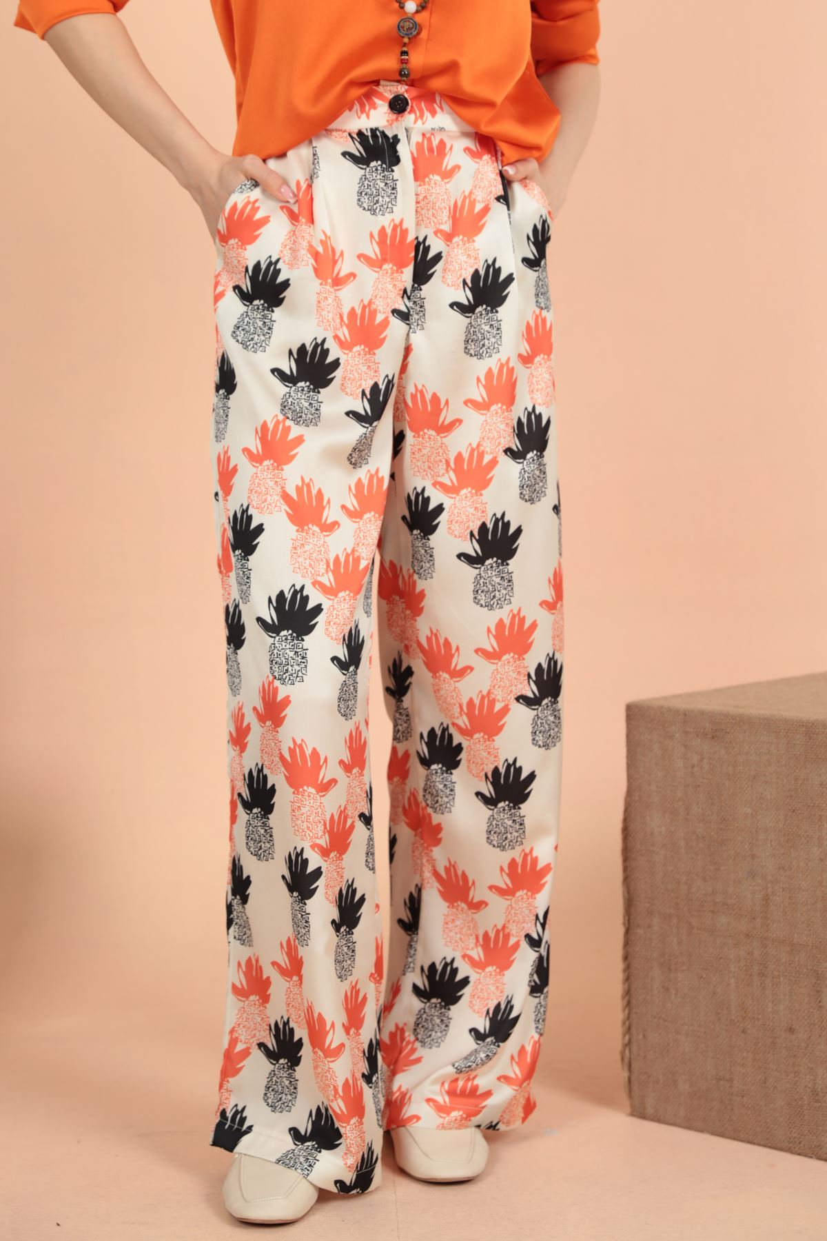 Kobe Satin Fabric Pineapple Pattern Women's Trousers-Orange