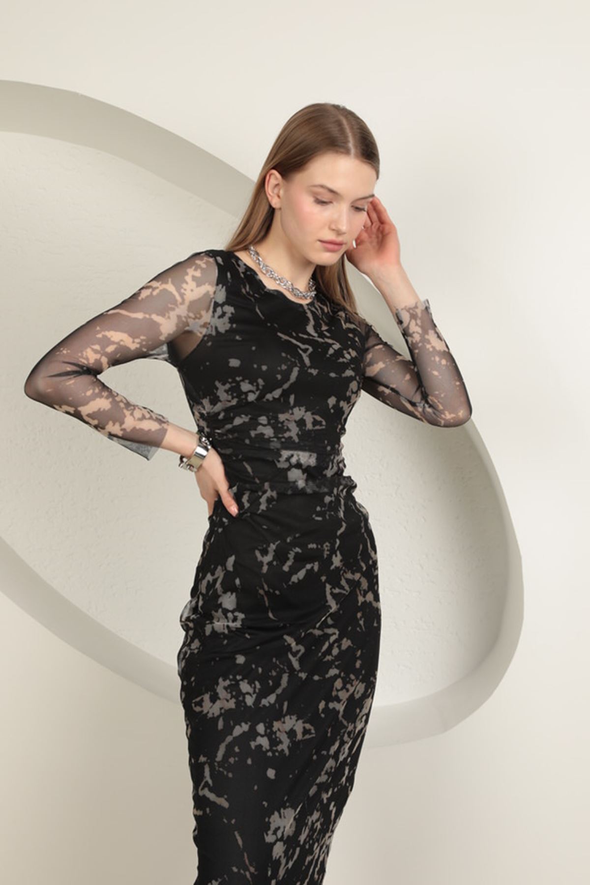 Tül Kumaş Batik Desen Kadın Elbise-Siyah