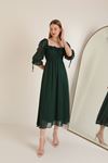 فستان نسائي شيفون بياقة مادونا - أخضر زمردي