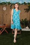 Viskon Kumaş Batik Desen Sıfır Kol Midi Kadın Elbise-Mavi
