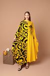 Платье женское из вискозной ткани с вышивкой-желтое